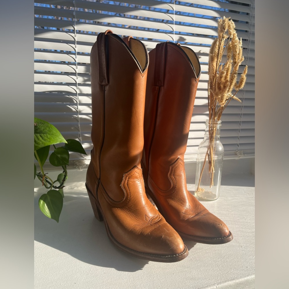 VINTAGE LEATHER COWBOY STYLE FRYE BOOT